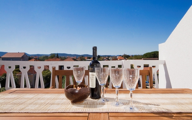 Apartment Tomo - open pool and pool for children: A1 Sukosan, Zadar riviera