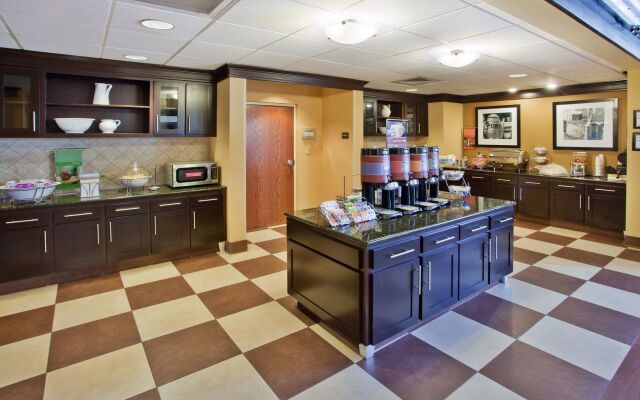 Hampton Inn & Suites Oxford Anniston