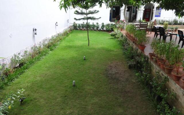 Gandhara Hotel