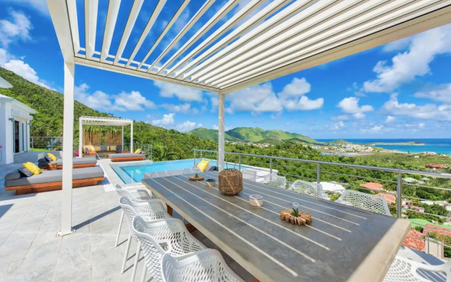 Dream Villa Orient Bay-566