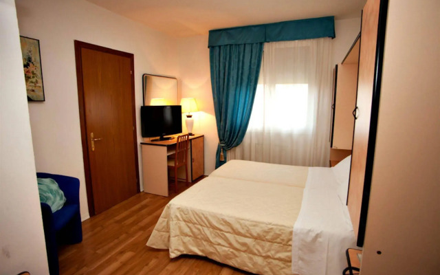 Hotel Mini Palace Country House