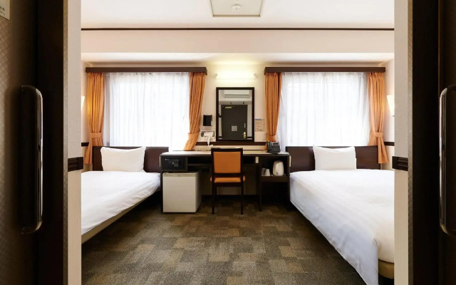 Toyoko Inn Kashiwa Station Nishi