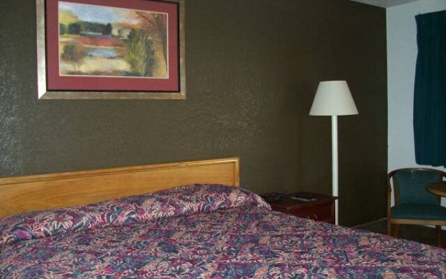 1st Interstate Inn - Alliance