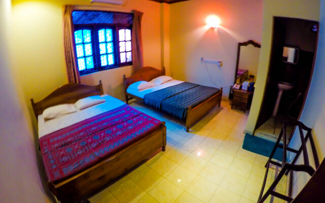 Hotel Sunrich Kandy