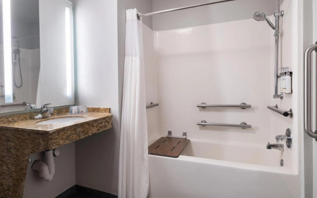 Staybridge Suites Columbus-Dublin by IHG