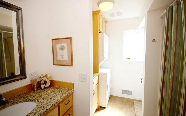 Fairhaven Bay View Suite - Two Bedroom Apartment