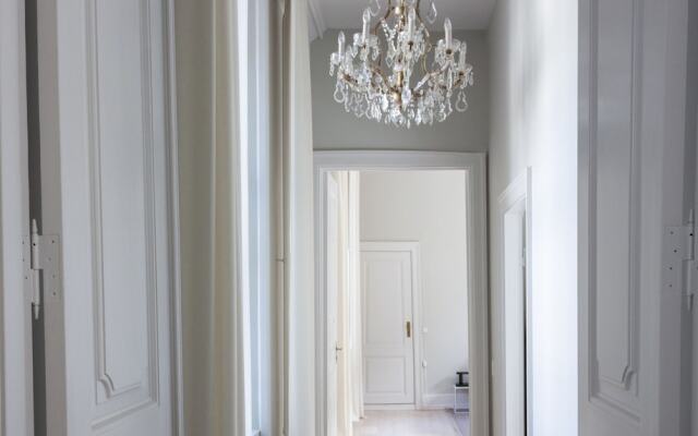 Luxury apartment in the center 1400-1