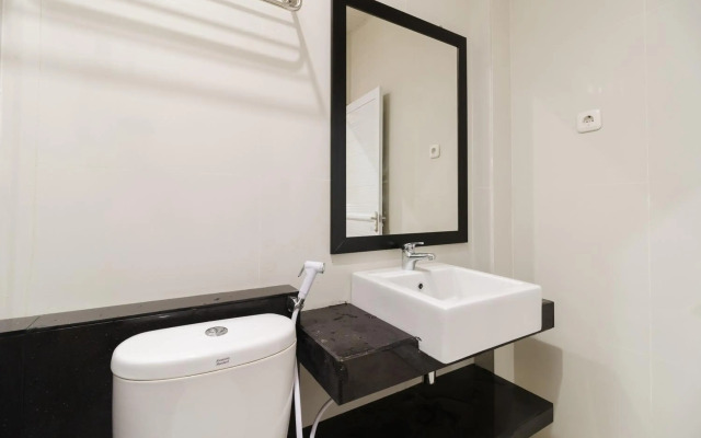 RedDoorz Plus near Palembang Icon Mall 2