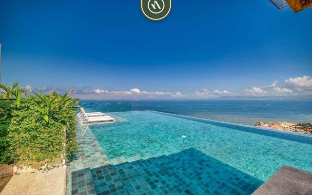 Luxury Studio in Romantic Zone - Infinity Pool