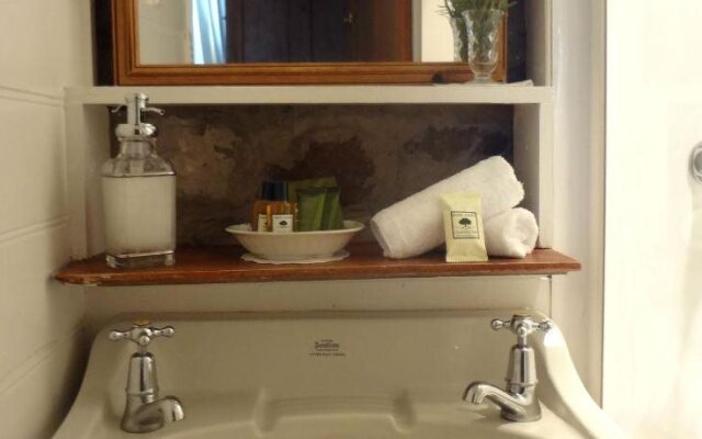 Orford's Sanda House B&B