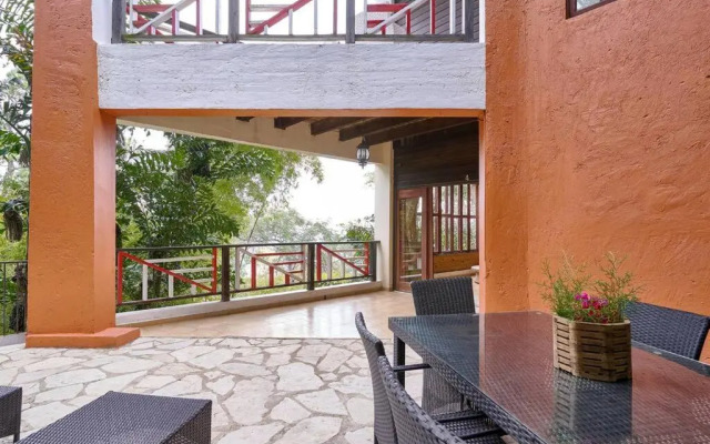 Villa ines-4X4only-Jarabacoa-View-Jacuzzi-5BR