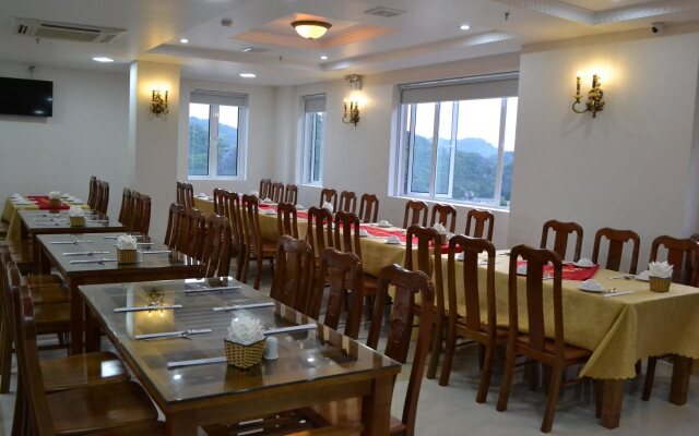 Chu Long Hotel