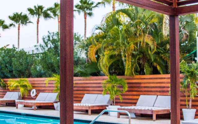 Marseilles Beachfront Hotel