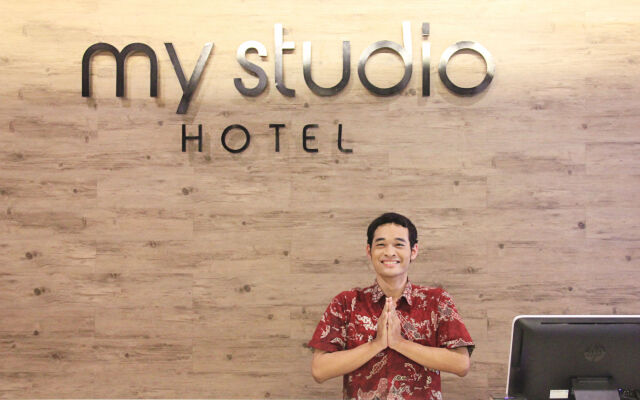 My Studio Hotel Surabaya - Hostel