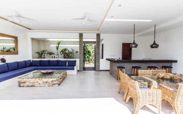 Private Villa in Seminyak 1156