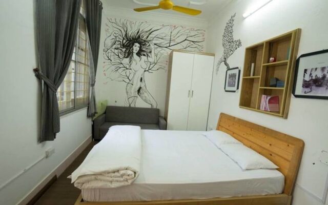 Zostay Apartment