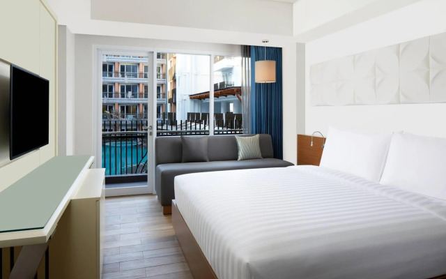 Fairfield by Marriott Bali Kuta Sunset Road