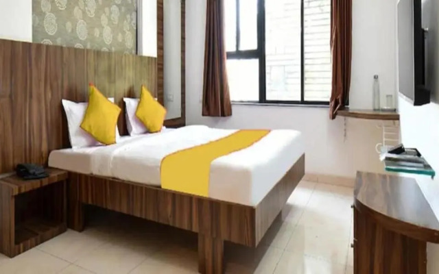 FabHotel Shangrila Elite