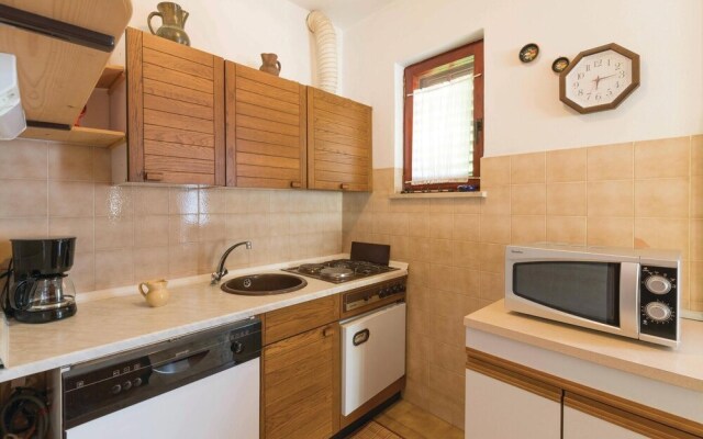 Stunning Home in Rakalj With Wifi and 2 Bedrooms