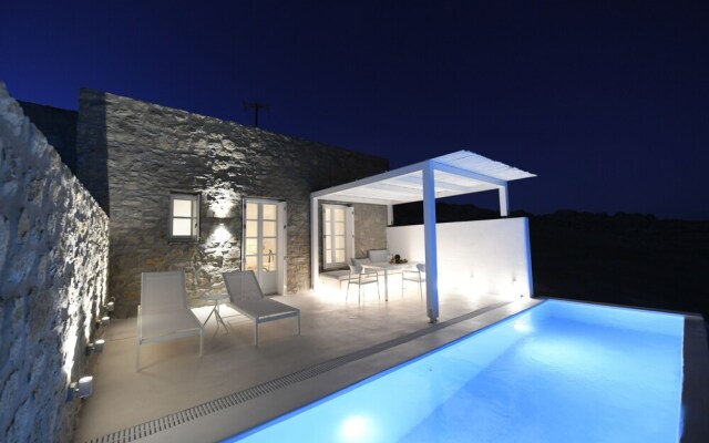 Ammonite Mykonos Private Suites