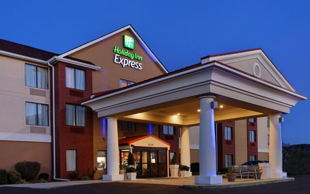 Holiday Inn Express & Suites Knoxville-North-I-75 Exit 112, an IHG Hotel