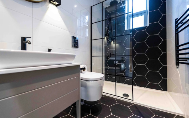 The Luxury Penthouse by Sasco Apartments