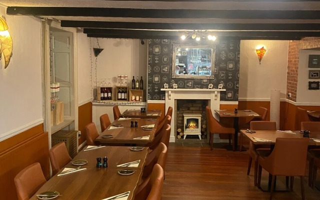 Laburnum House & Bistro En Glaze