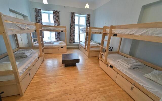The Monks Bunk Hostel & Bar