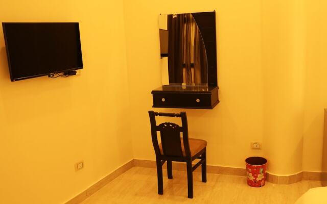Magic Pyramids inn