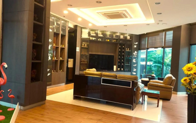 Nest n Rest Hotel