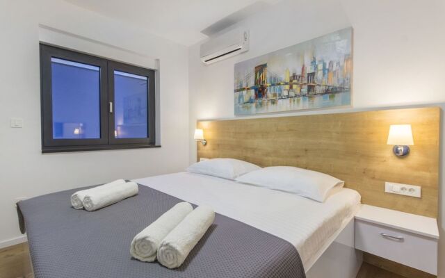 Villa Okit