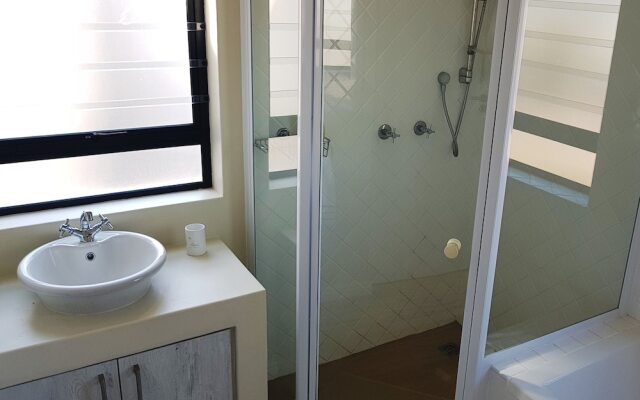 107 Ellefsen Golf Suites