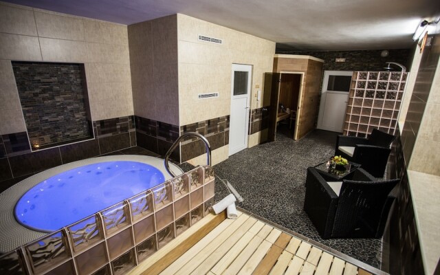 Hotel Bon