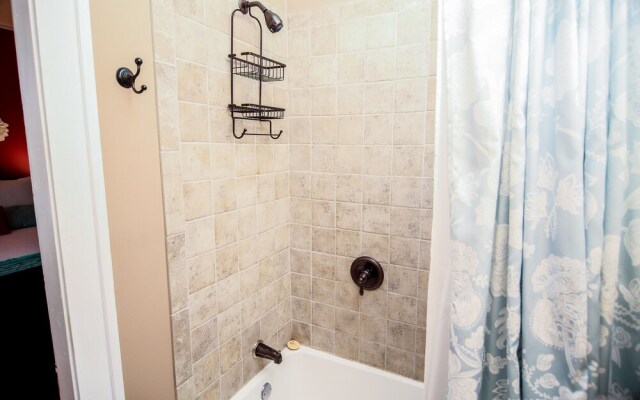 Hawthorne Park Bed and Breakfast