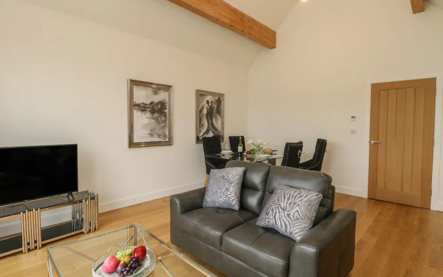Harbourside Haven Penthouse 2