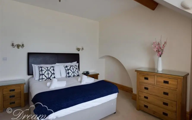 Beach View Apartment 4