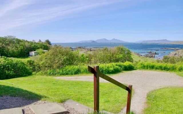 Steading Holidays - Eilean Feoir