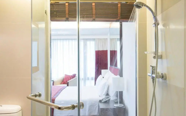 Eastin Hotel Makkasan (SHA Extra Plus)