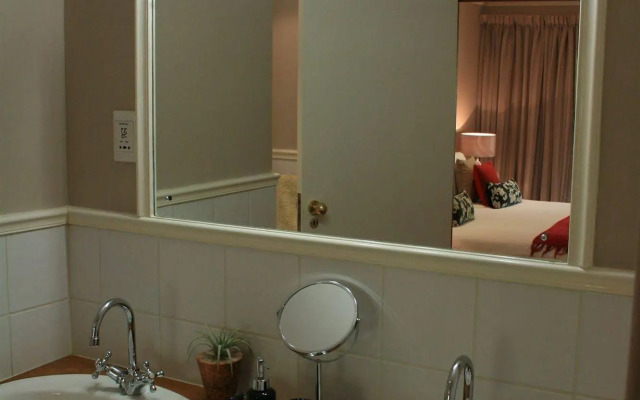 88 Baron van Reede Guesthouse