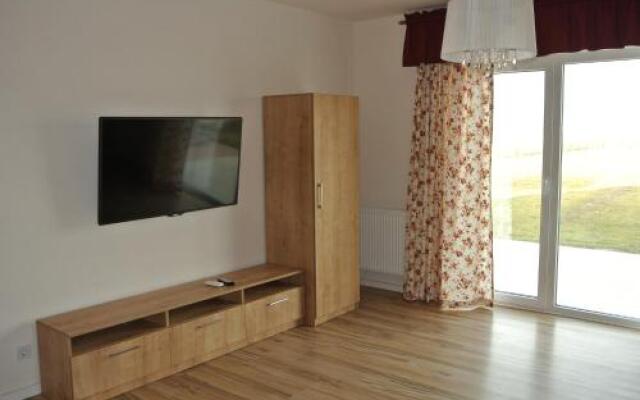 Armonia Apartments