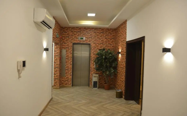 Silver City Apartments