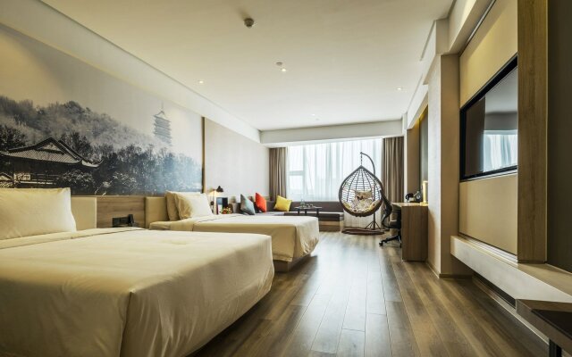 Atour Hotel Xiaoshan People S Square