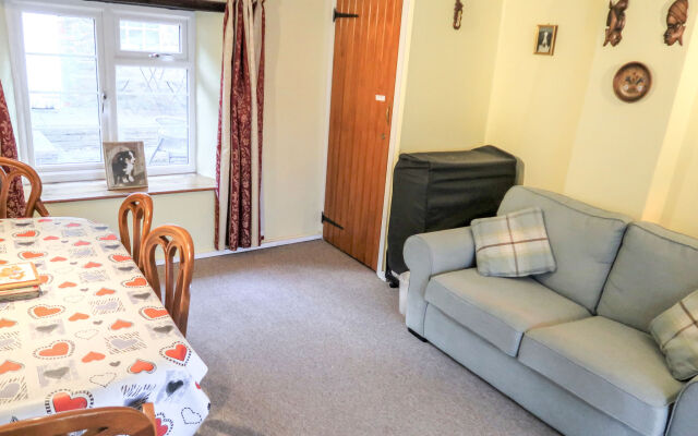 Moonfleat Cottage