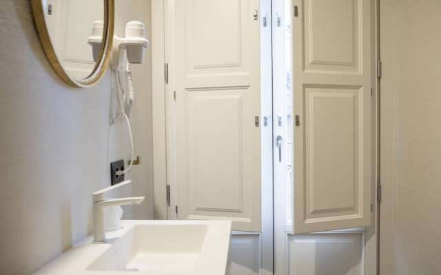 Comedias Rooms Hotel