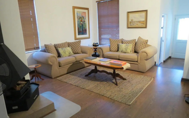 10 Kommandeurs Ave, Stellenbosch
