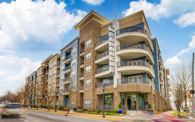 Midtown 205