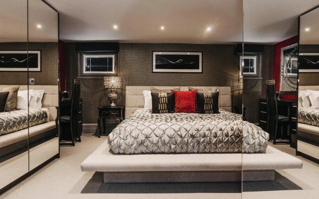 Square Townhouse