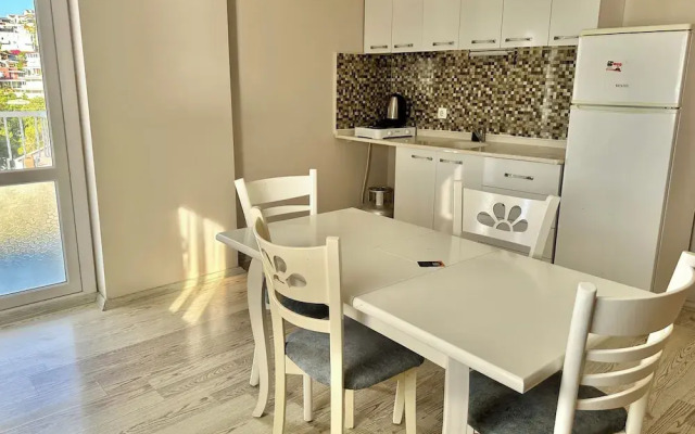 Silver Tower Residence