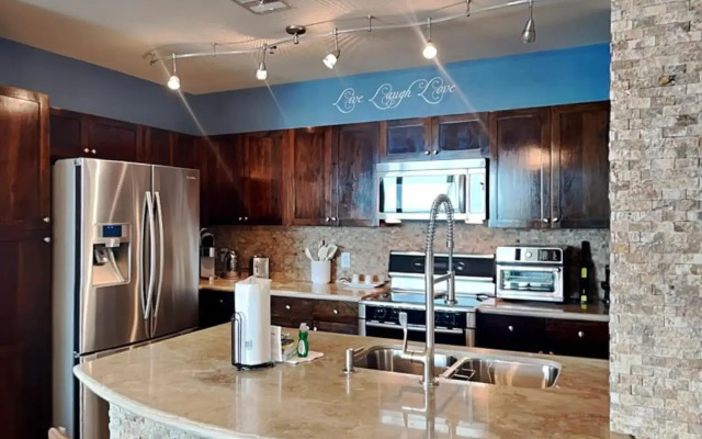 Palisade Palms Tw0108 - Oceanfront Luxury