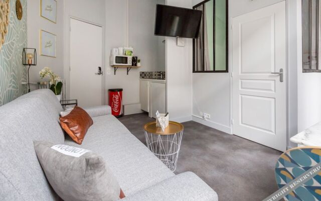 Apartment Ponthieu - Champs-Elysées